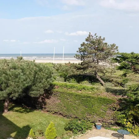 Sur La Plage